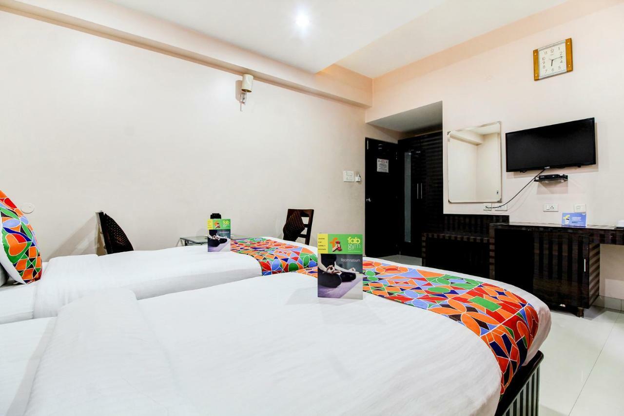 Fabexpress Tourist Plaza Hyderabad Esterno foto